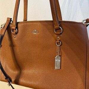 Coach Stanton Carryall in Crossgrain Leather Silver Saddle F37148